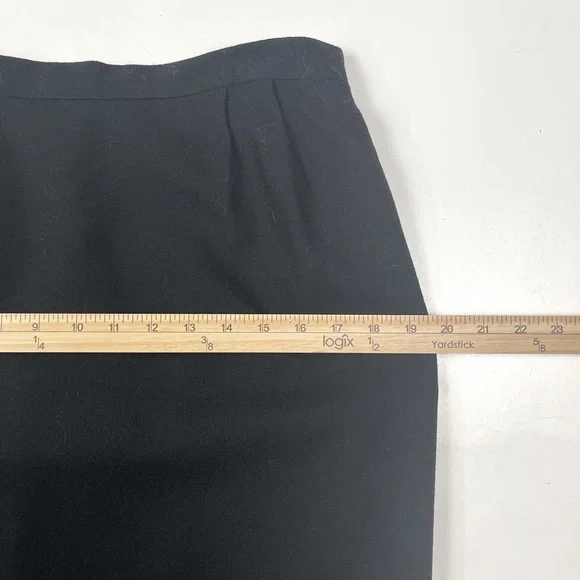 Vintage Anne Klein Black Wool Pencil Skirt w/ Pockets Dark Academia - Picture 6 of 6